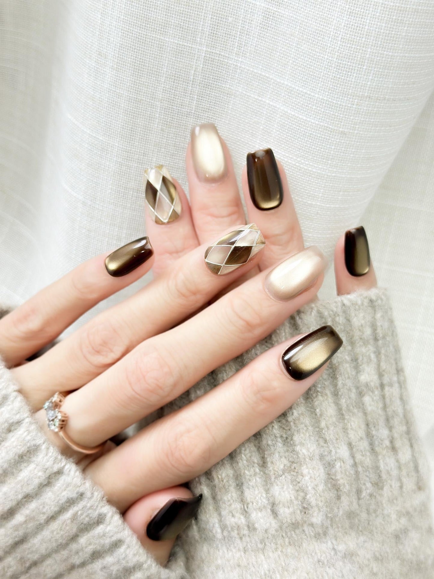 Cocoa Cashmere | Luxury Press On Nails | Cocoa Brown Cat Eye Argyle Accent